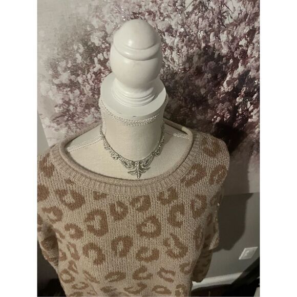 Pink rose large long sleeve soft sweater animal print Leppard cheetah - Picture 2 of 3